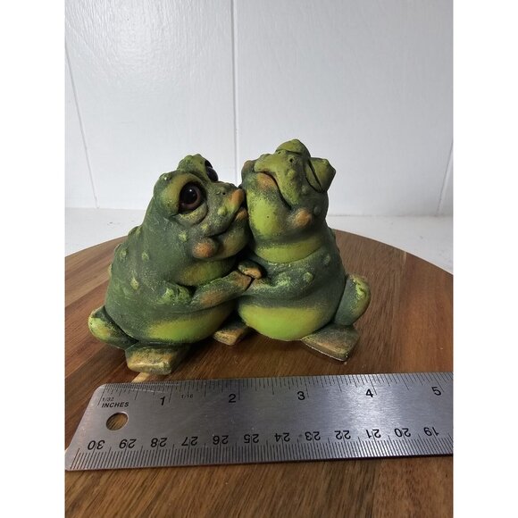 Vintage 90s Pete Apsit  Frog Toad Figurine Large Eyes Kissing Pair  See Pics - Picture 7 of 7